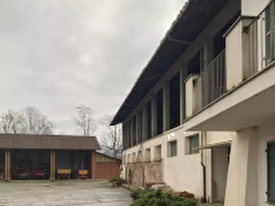 Immagine 4 di Appartamento in vendita  in Regione Paracollo  a Saluzzo