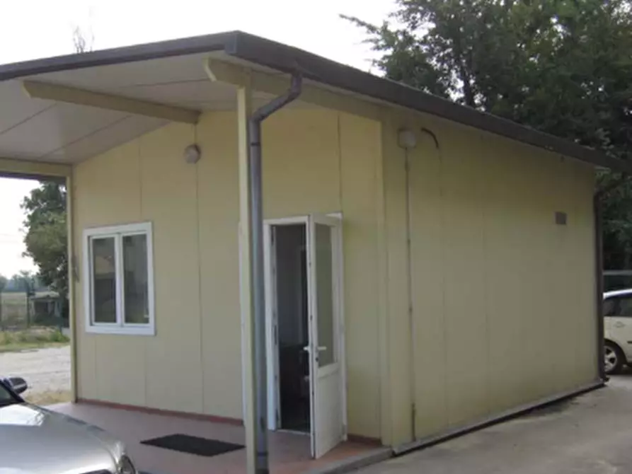 Immagine 3 di Capannone industriale in vendita  in Via Piccola Vedetta Lombarda a Voghera