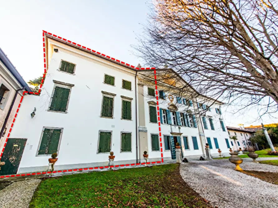 Immagine 1 di Porzione di villa in vendita  in Via Udine a Pavia Di Udine