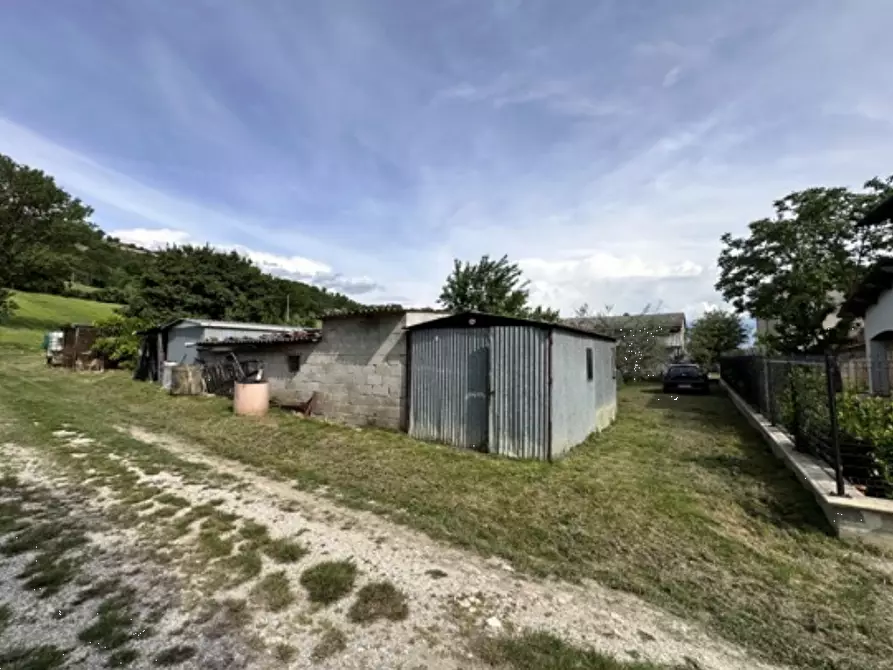 Immagine 5 di Terreno agricolo in vendita  in Via dei Cinque Colli a Gubbio