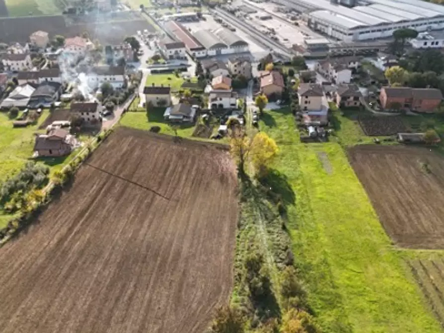 Immagine 16 di Terreno agricolo in vendita  in Via dei Cinque Colli a Gubbio
