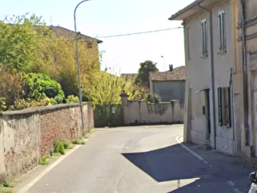 Immagine 10 di Casa indipendente in vendita  in Via G. Garibaldi a Gambarana
