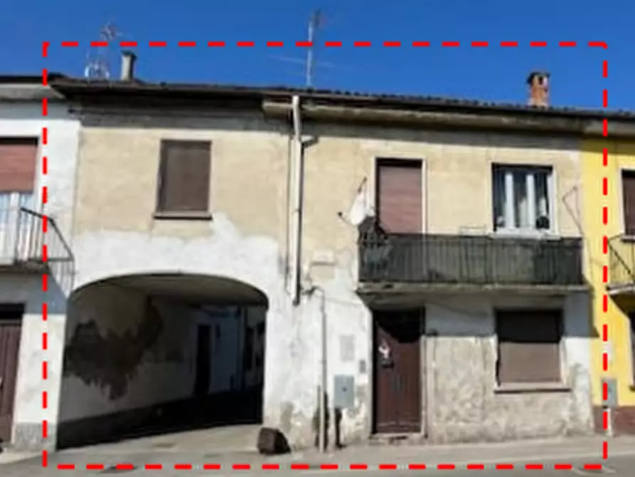 Immagine 1 di Appartamento in vendita  in Via Fiume a Gambolo'