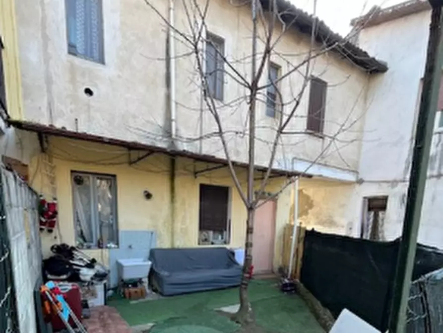 Immagine 3 di Appartamento in vendita  in Via Fiume a Gambolo'