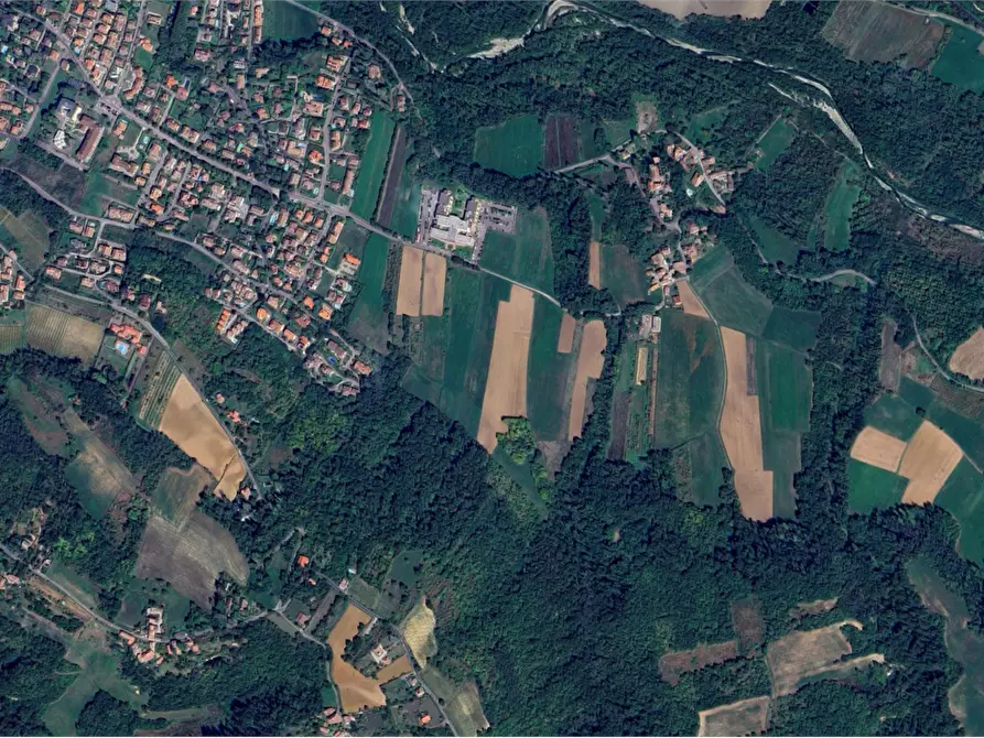 Immagine 14 di Appartamento in vendita  in Viale degli Ibiscus a Godiasco