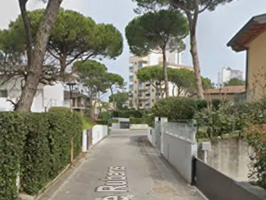 Immagine 9 di Appartamento in vendita  in Calle Rubens a Lignano Sabbiadoro
