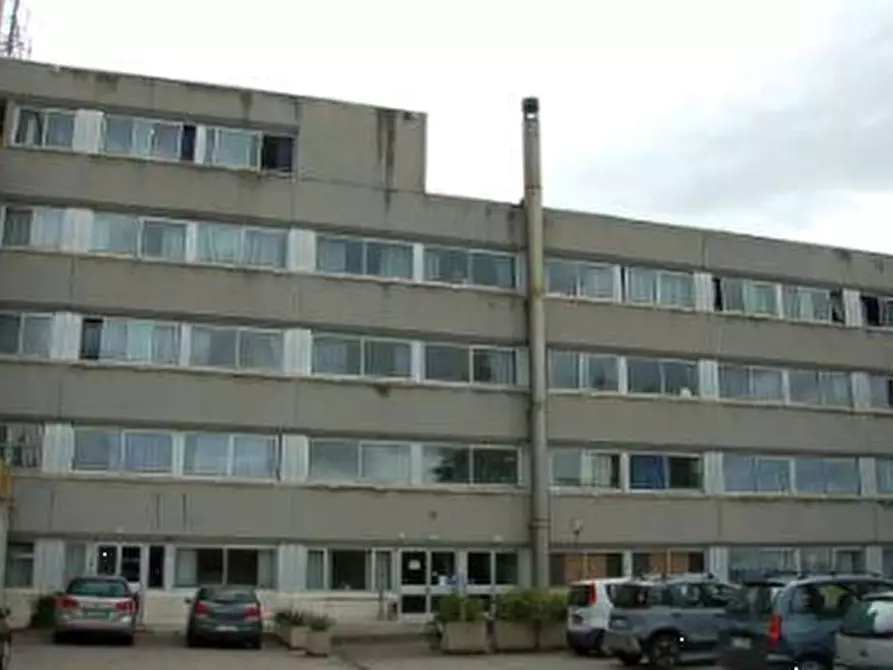 Immagine 7 di Stabile in vendita  in Strada di Lacugnano a Perugia