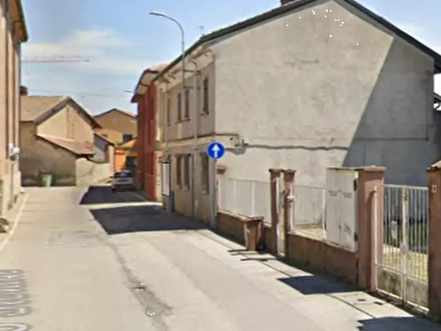 Immagine 10 di Appartamento in vendita  in Via Santo Stefano a Robbio