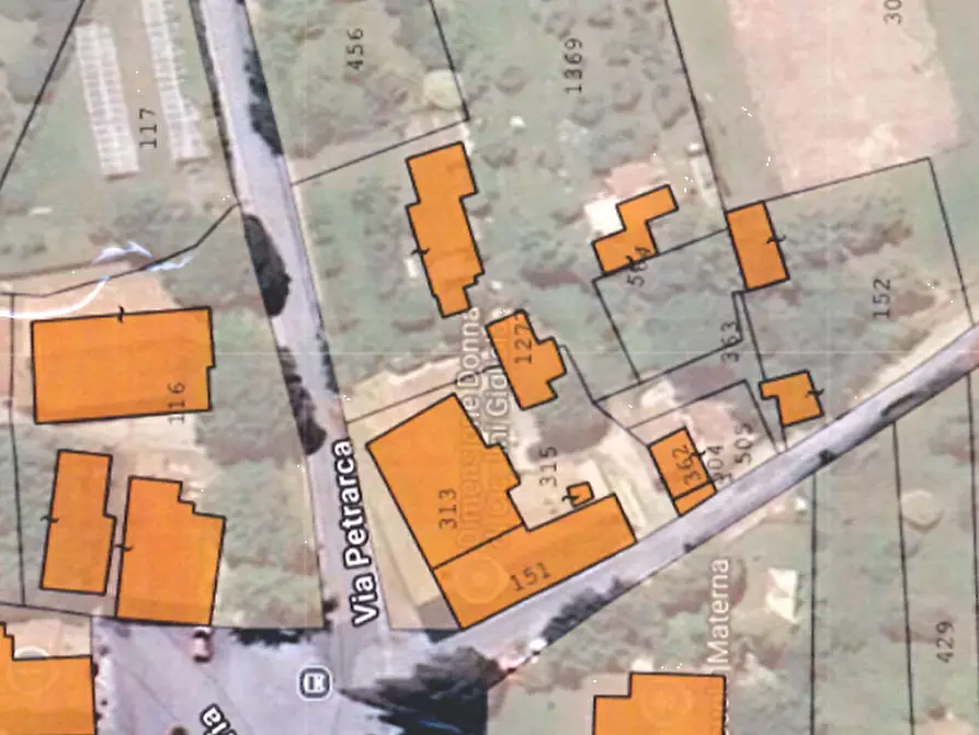 Immagine 9 di Terreno edificabile in vendita  in Via Petrarca a Castiglione Del Lago