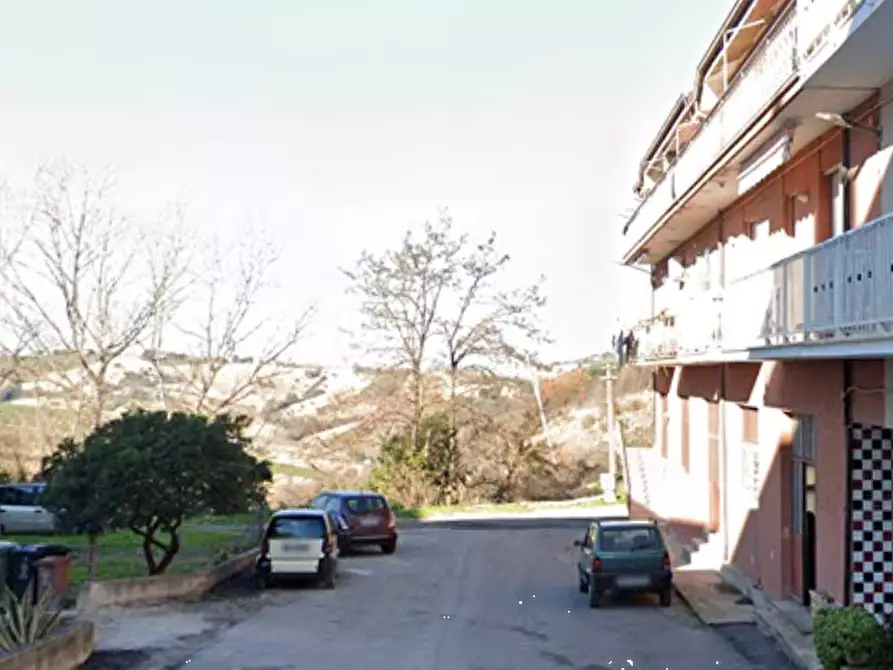 Immagine 12 di Appartamento in vendita  in Via Bellini  a Montegranaro