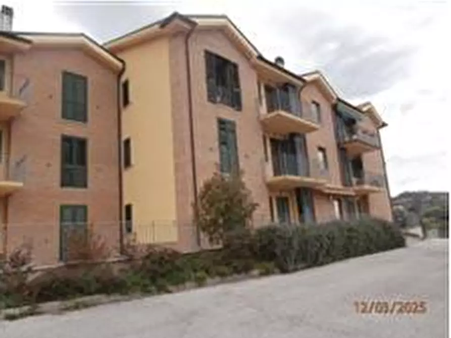 Immagine 1 di Appartamento in vendita  in Contrada Palombara  a Montegiorgio