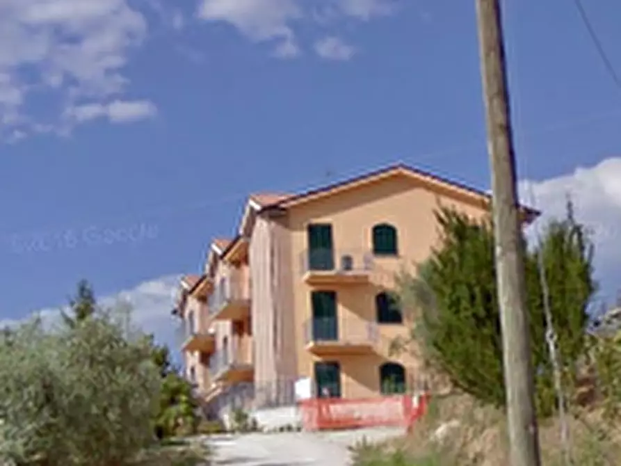 Immagine 4 di Appartamento in vendita  in Contrada Palombara  a Montegiorgio