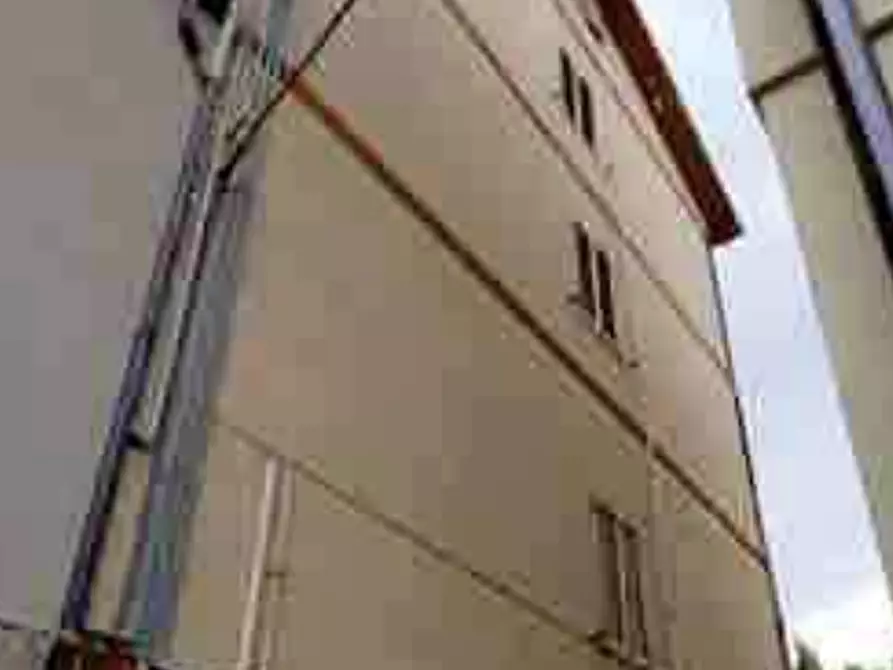 Immagine 5 di Laboratorio in vendita  in Viale Europa a Rapagnano