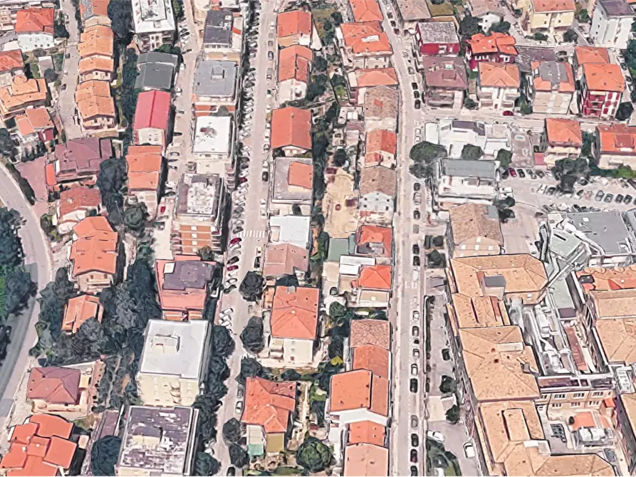 Immagine 13 di Appartamento in vendita  in Via Medaglie d’Oro a Fermo