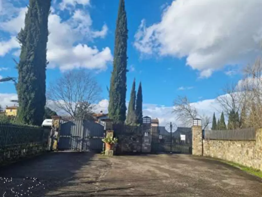 Immagine 5 di Appartamento in vendita  in Via Aretina a Figline Valdarno