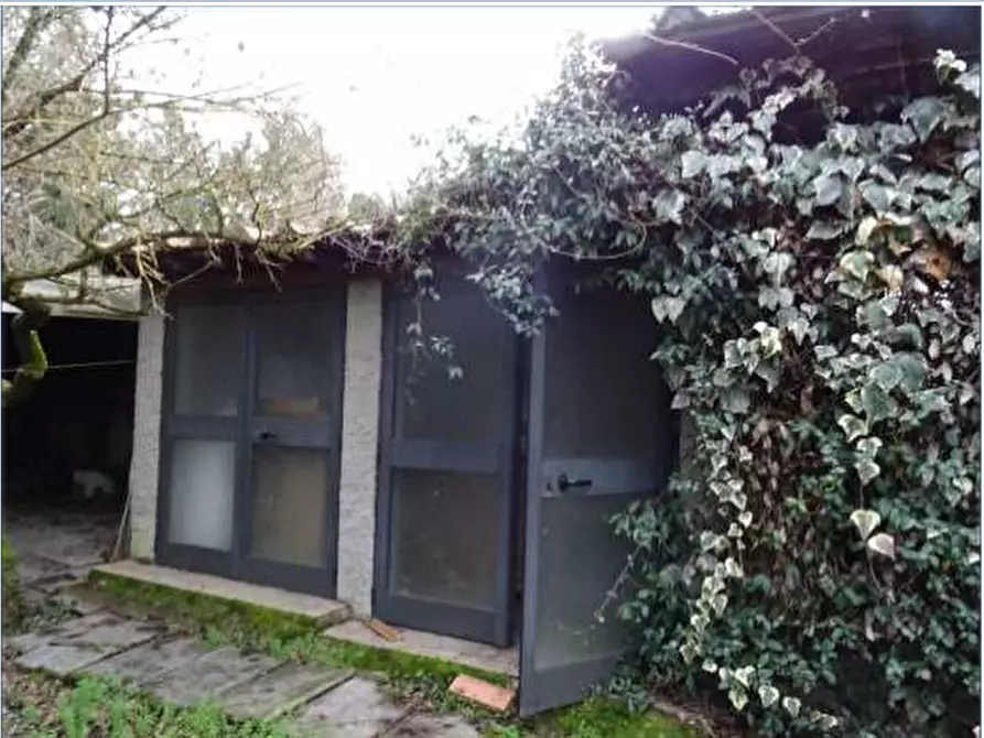 Immagine 13 di Appartamento in vendita  in Via Aretina a Figline Valdarno