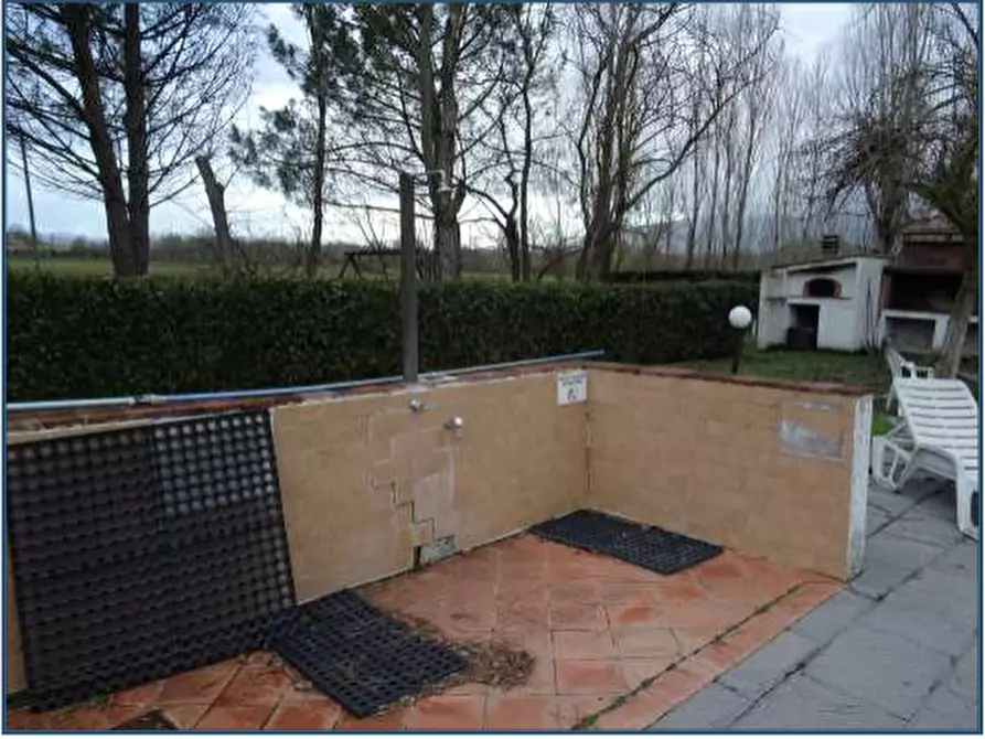 Immagine 16 di Appartamento in vendita  in Via Aretina a Figline Valdarno