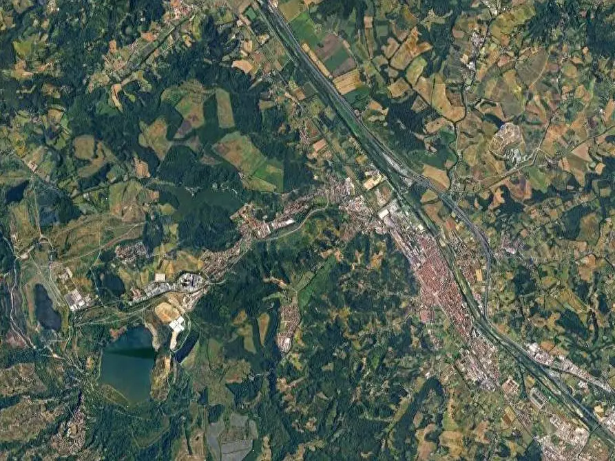 Immagine 30 di Appartamento in vendita  in Via Aretina a Figline Valdarno