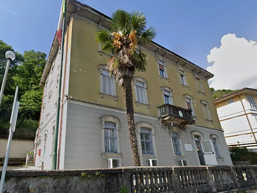 Immagine 1 di Appartamento in vendita  in Via Casamora a Porto Ceresio