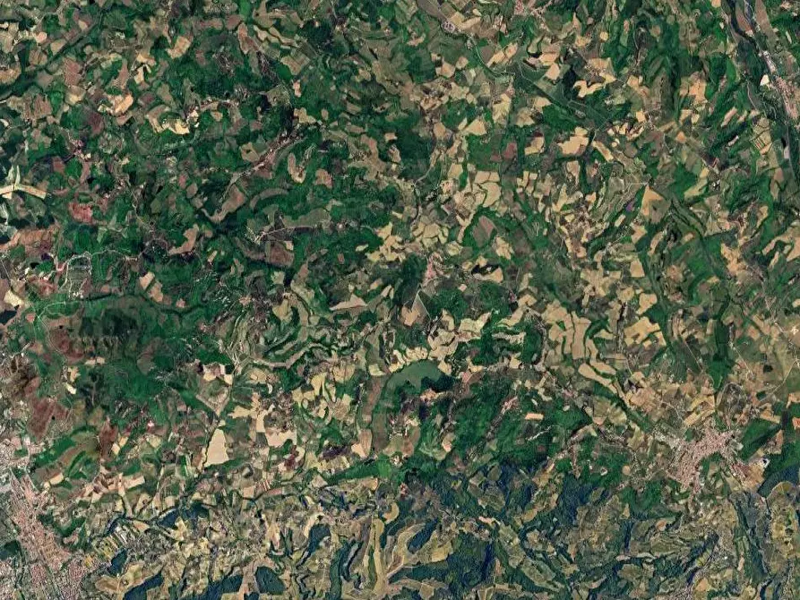 Immagine 7 di Garage in vendita  in Via Santa Maria Novella a Certaldo