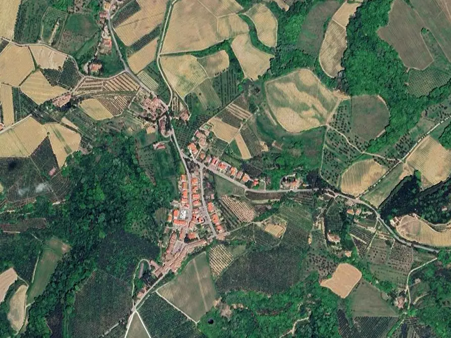 Immagine 10 di Garage in vendita  in Via Santa Maria Novella a Certaldo
