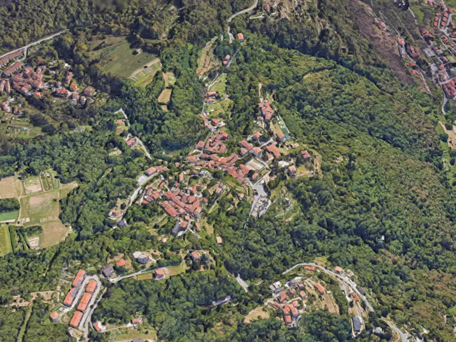 Immagine 6 di Villa in vendita  in Via Antono Cantore a Como