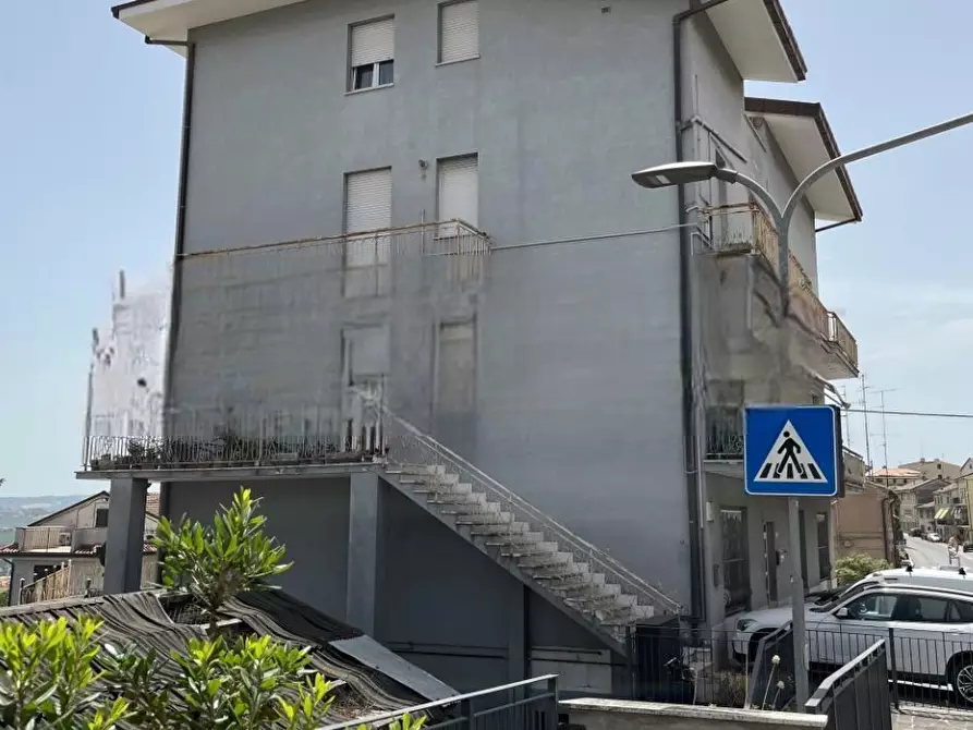 Immagine 2 di Appartamento in vendita  in Via incancellata a Monte Urano