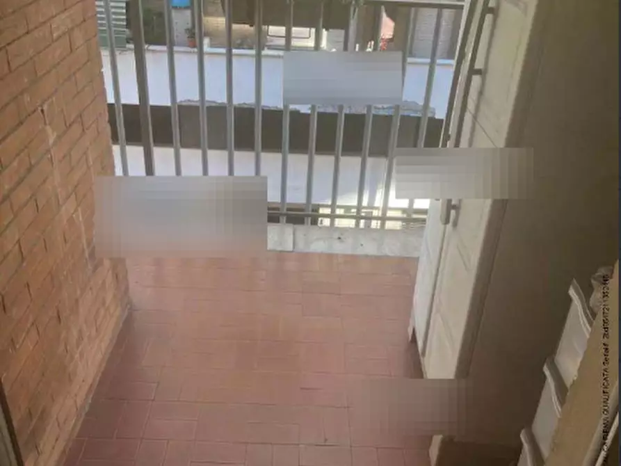 Immagine 2 di Appartamento in vendita  in Via Pescaglia a Roma