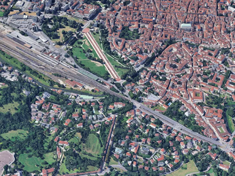 Immagine 16 di Appartamento in vendita  in Viale Dante Alighieri a Vicenza