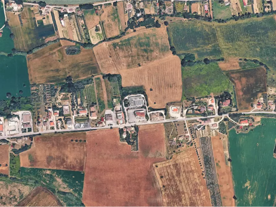 Immagine 15 di Magazzino in vendita  in Via Pompeiana  a Fermo
