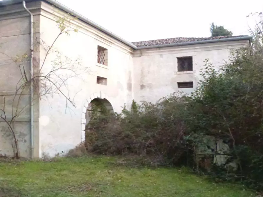 Immagine 18 di Villa in vendita  in Via Roma a Codognè