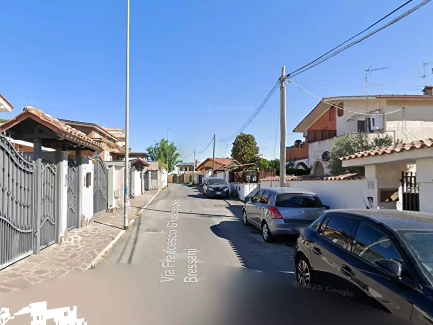 Immagine 5 di Appartamento in vendita  in Via Francesco Giuseppe Bressani a Roma