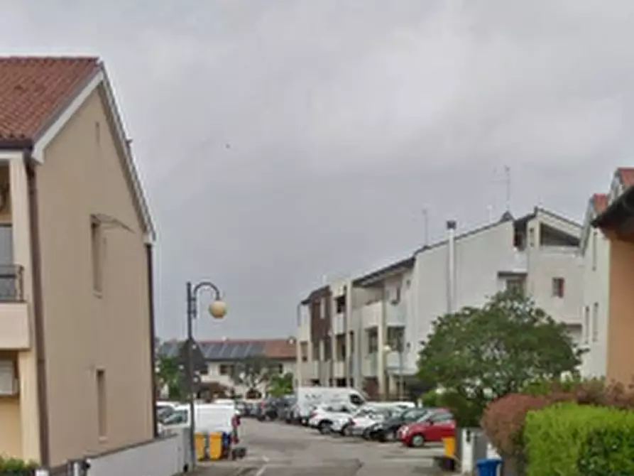 Immagine 10 di Appartamento in vendita  in Via Giambattista Tiepolo a Paese