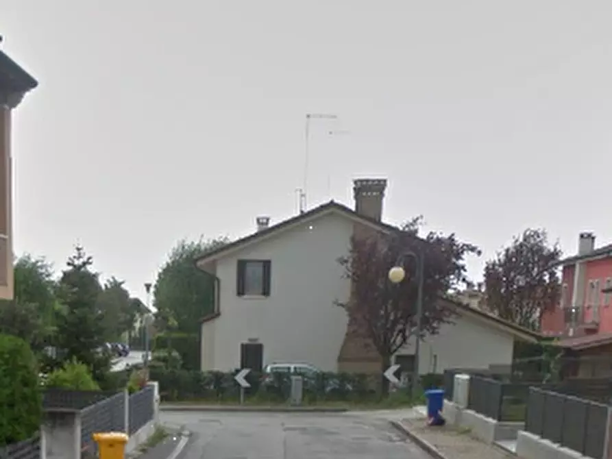 Immagine 11 di Appartamento in vendita  in Via Giambattista Tiepolo a Paese