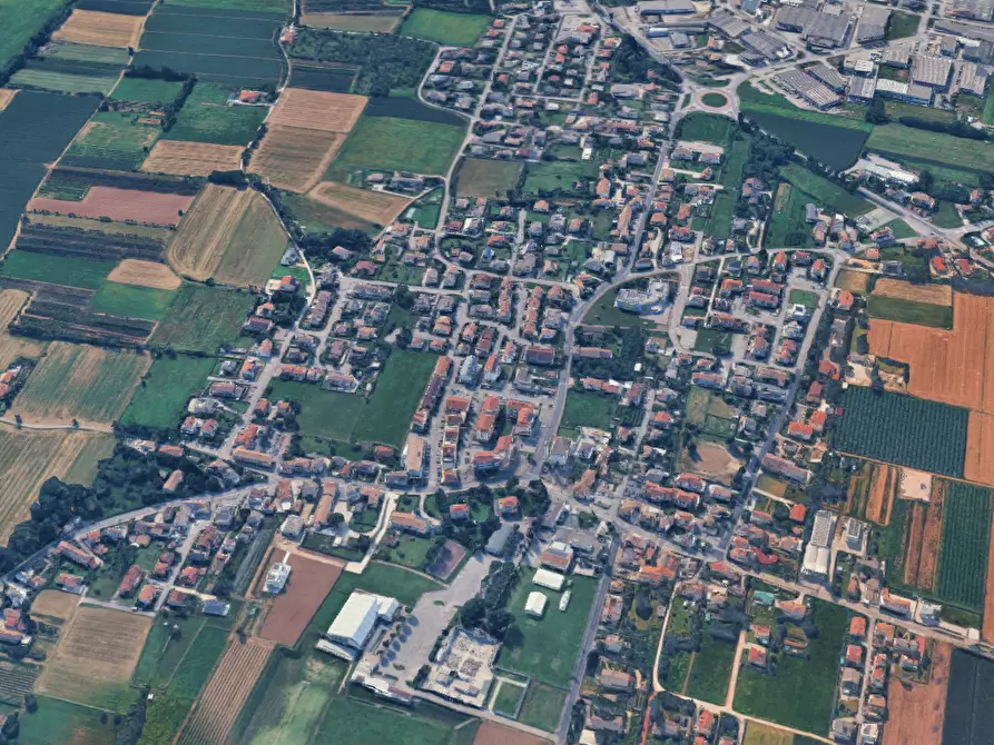 Immagine 14 di Appartamento in vendita  in Via Giambattista Tiepolo a Paese