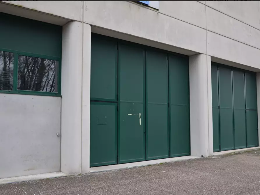 Immagine 3 di Capannone industriale in vendita  in Via Antonio Zanette a Pordenone