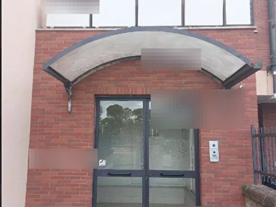 Immagine 5 di Appartamento in vendita  in Via del Maggiolino a Roma