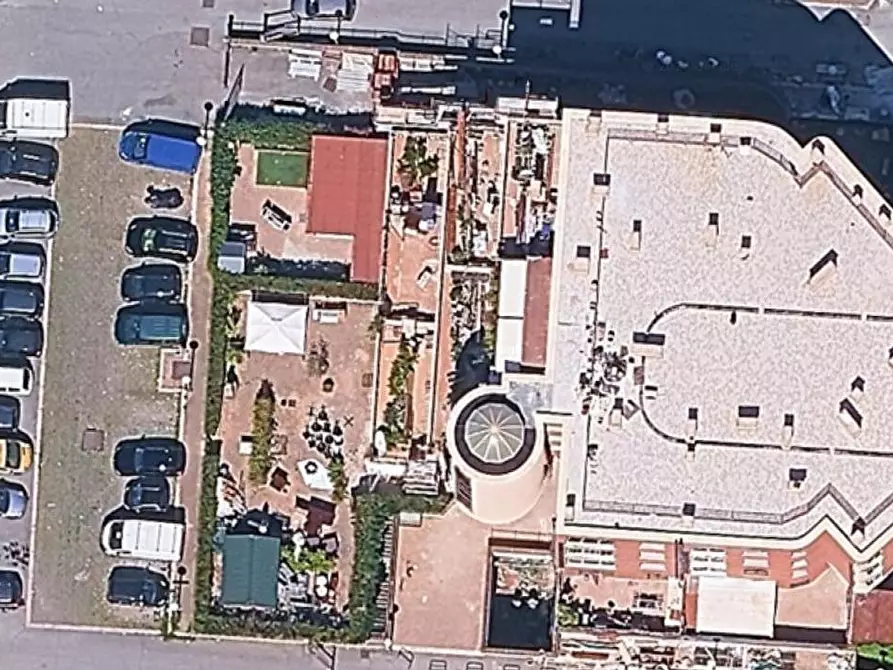 Immagine 19 di Appartamento in vendita  in Via del Maggiolino a Roma