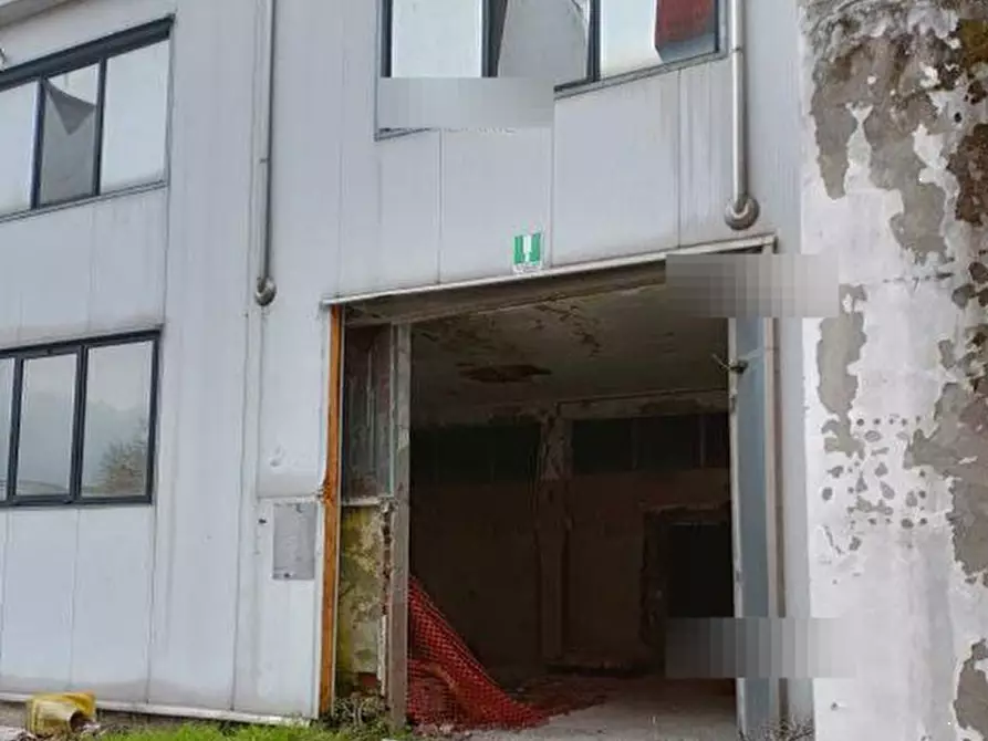 Immagine 4 di Laboratorio in vendita  in Via Lasca a Castell'alfero