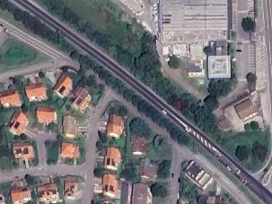 Immagine 11 di Laboratorio in vendita  in Strada per Merlino a Zelo Buon Persico