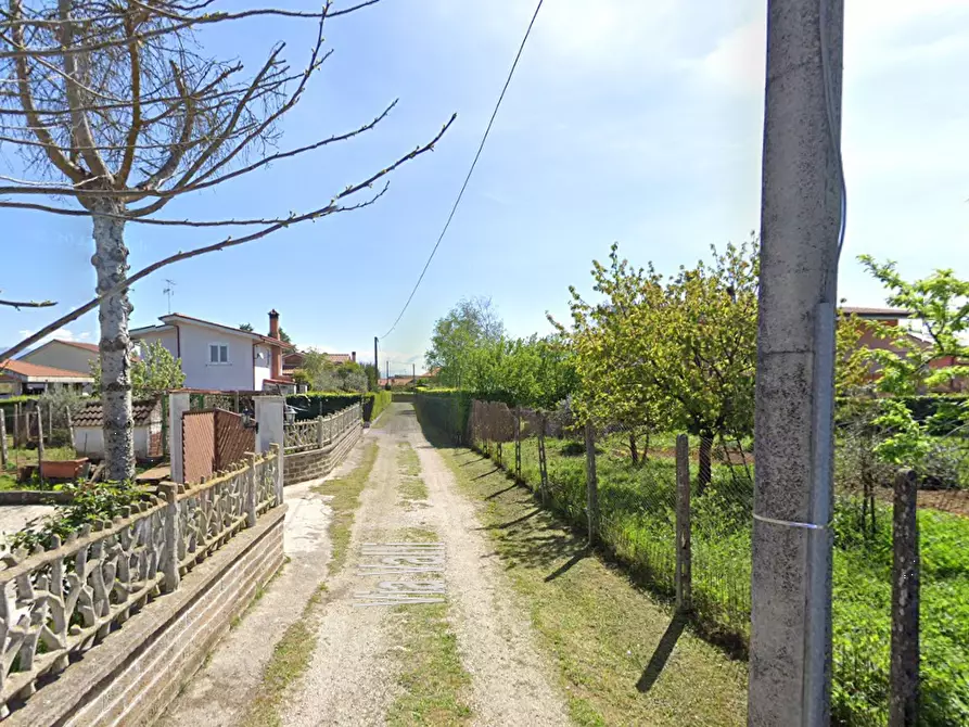 Immagine 2 di Terreno agricolo in vendita  in Via Valli a Artena