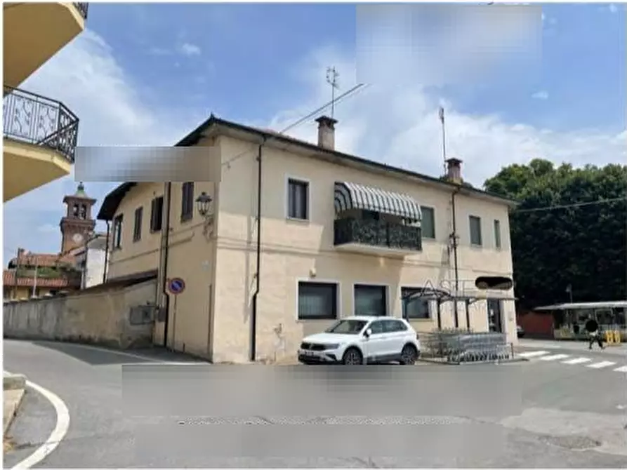 Immagine 1 di Negozio in vendita  in Corso Sacco e Vanzetti a Villafalletto
