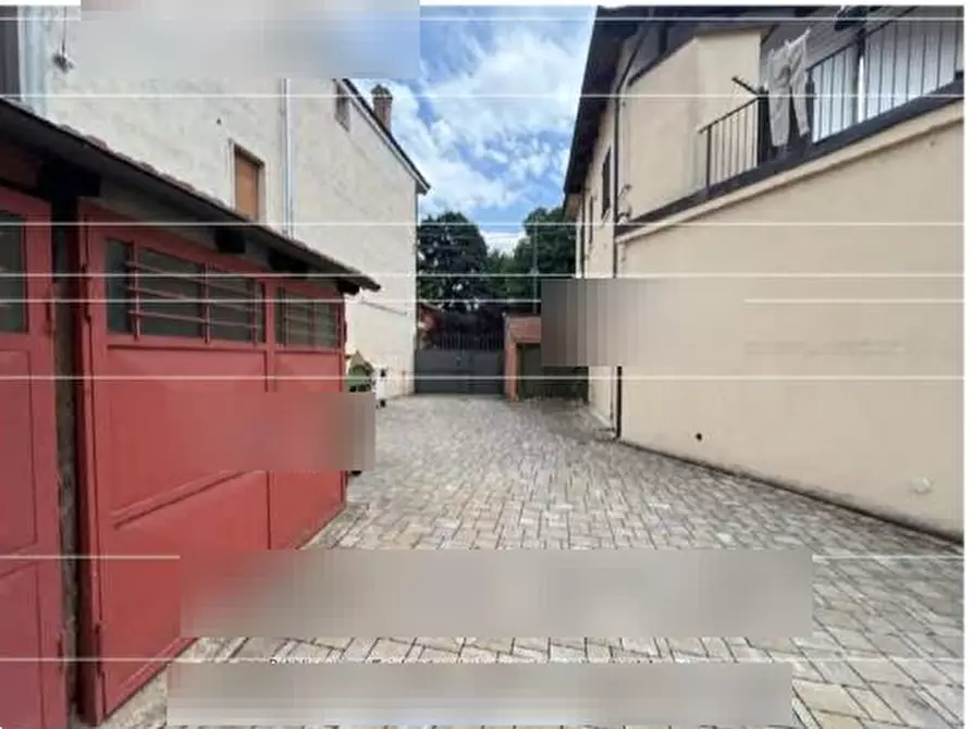 Immagine 4 di Negozio in vendita  in Corso Sacco e Vanzetti a Villafalletto