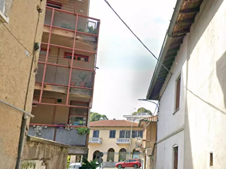 Immagine 5 di Appartamento in vendita  in Via Manzoni a Cassano Magnago