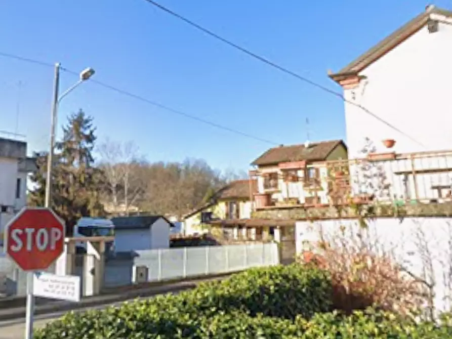 Immagine 14 di Laboratorio in vendita  in Via Lasca a Castell'alfero