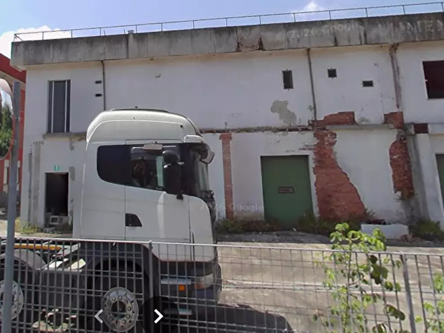 Immagine 15 di Laboratorio in vendita  in Via Lasca a Castell'alfero