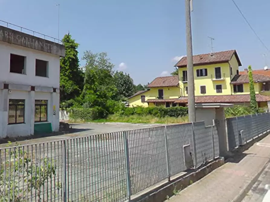 Immagine 16 di Laboratorio in vendita  in Via Lasca a Castell'alfero