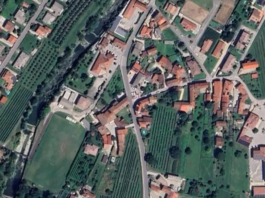 Immagine 7 di Porzione di casa in vendita  in Via dei Giochi a Faedis