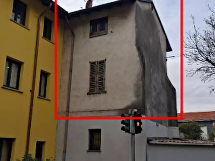 Immagine 2 di Appartamento in vendita  in Via Adelaide Ristori a Gallarate