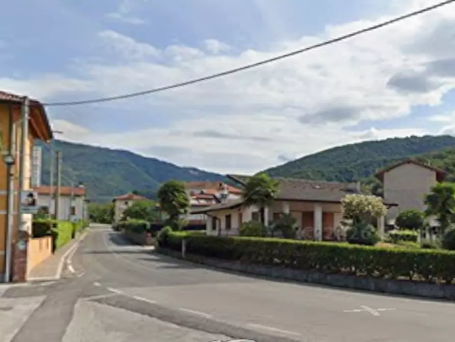 Immagine 25 di Porzione di casa in vendita  in Via dei Giochi a Faedis